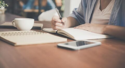 pexels-tirachard-kumtanom-112571-733856